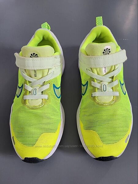 Кросівки  Nike у відмінному стані, розмір 34