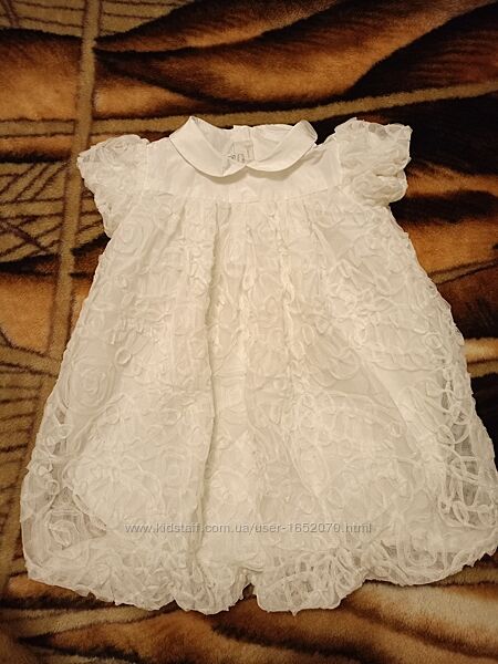 Біла сукня Chicco на дівчинку. Розмір 18 місяців, але буде на довше і