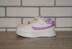 Модні дитячі кросівки, білі з фіолетовим. нова модель