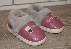 Дитячі кімнатні / домашні тапочки із задником / Чуні різні кольори