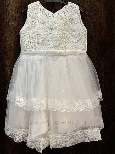 Новорічне плаття в садочок, б/в