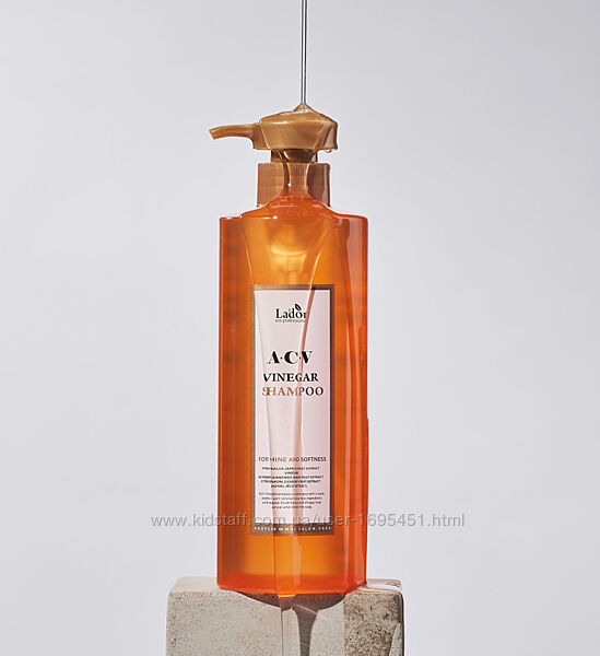 Lador ACV Vinegar Shampoo Глибокоочищуючий шампунь з яблучним оцтом 