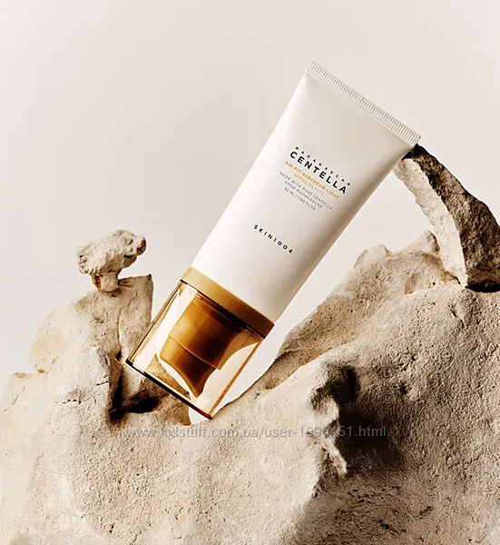 Сонцезахисний крем SKIN1004 Madagascar Centella Air-Fit Suncream Light SPF