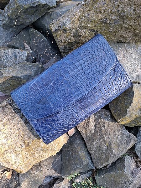 Распродажа. Классный клатч из брюшной части кожи сиамского крокодила
