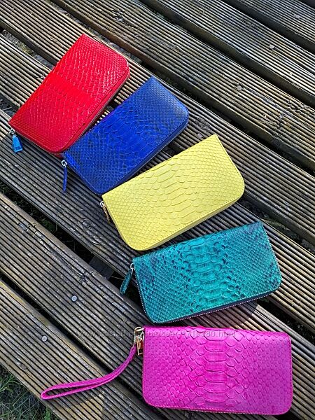 Новинки. Кошелёк из премиум кожи питона. Огромный выбор