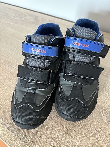 Демісезонні черевики Geox, розмір 35