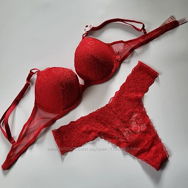 Бюстгальтер з пуш ап Victoria&acutes Secret р. 70в