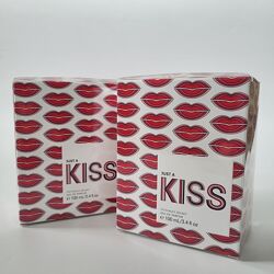 Парфуми just a kiss Victoria&acutes Secret