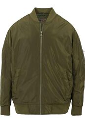 Нова шикарна бомбер-куртка, вітровка утеплена оливкового кольору, р. s 44