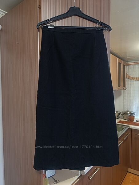 Жіноча чорна довга спідниця юбка шерстяна s