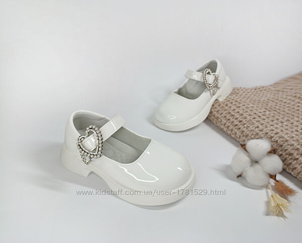 Дитячі туфлі для дівчинки Clibee 26 29 30 білі святкові нарядні