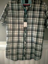 Рубашка чоловіча , розмір М. нова.