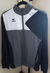 Спортивна чоловіча вітровка. бу