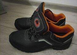 Робоче взуття safety нове Bearfield розмір 46 стелька 30 cm