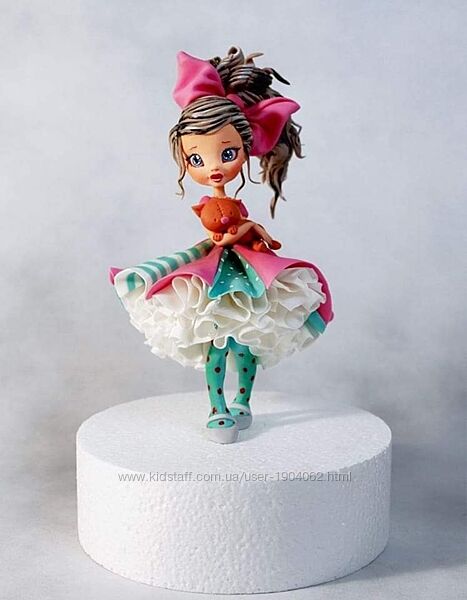 Девочка с котёнком Денис Зуев