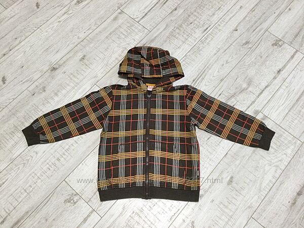 Кофта с капюшоном фирмы Tup-Tup на р. 116.