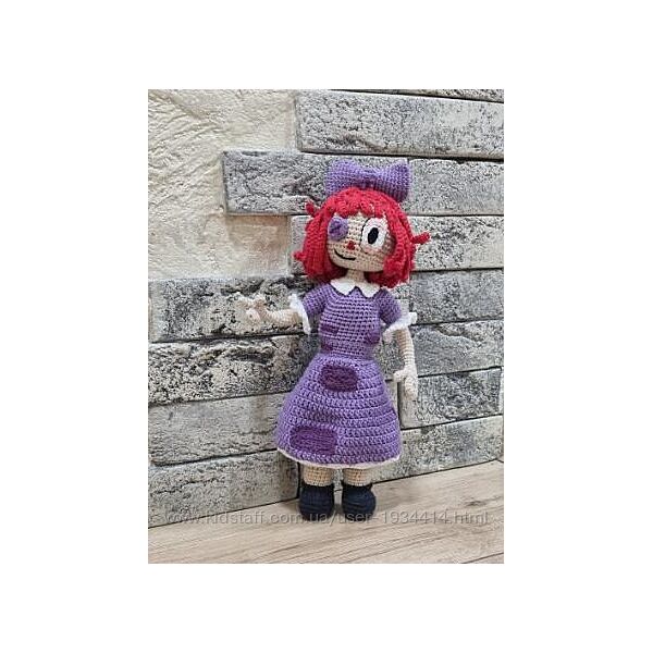 Лялька Рагата з Дивовижний Цифровий Цирк. Амігурумі. Мяка іграшка.