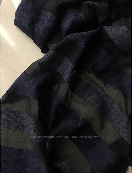 Pulcra Легкий якісний шарф хустка у смужку напівпрозорий темносиній 