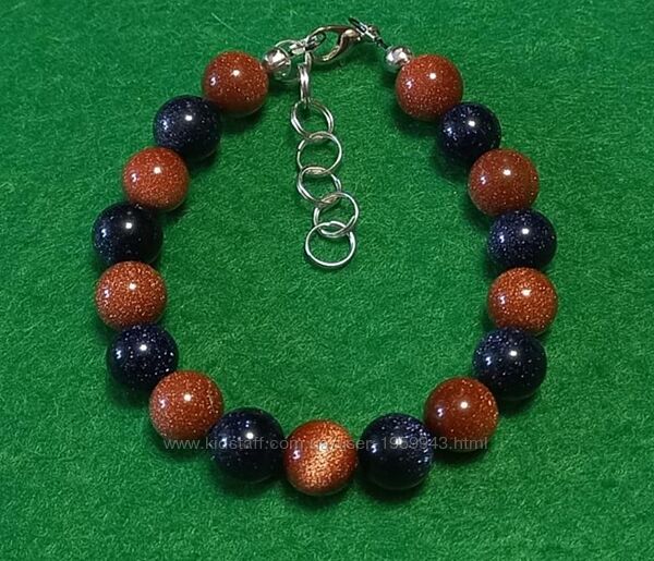 Браслет  -Авантюрин  - универсальный размер.