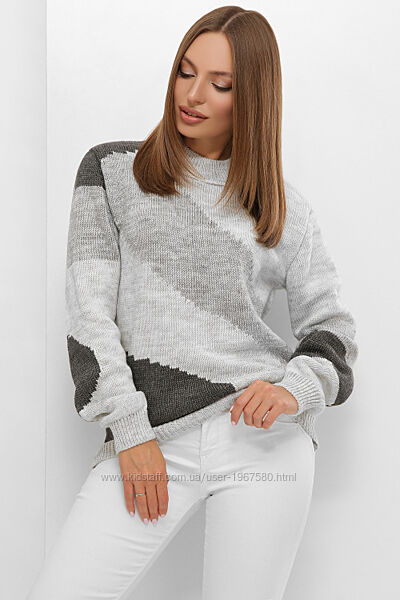 Стильний триколірний светр ун. 44-50 рр в кольорах