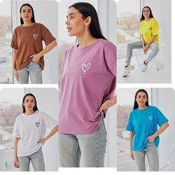 Жіночі футболки бавовна з різними принтами в кольорах