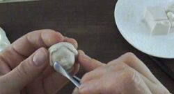 Лепка личика и ладошек для ватной игрушки Наталья Привалова