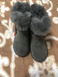 Зимние теплые угги сапожки для девочек 
