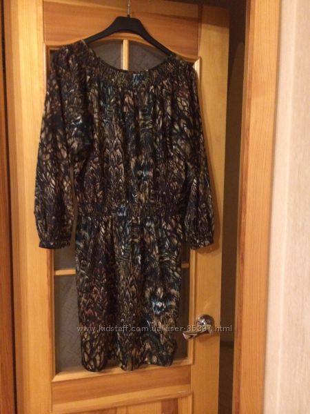 женственное платье   LAURA  ASHLEY 14 размер