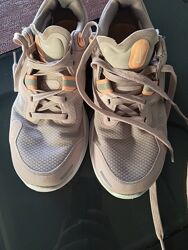 Кросівки найк оригінальні 