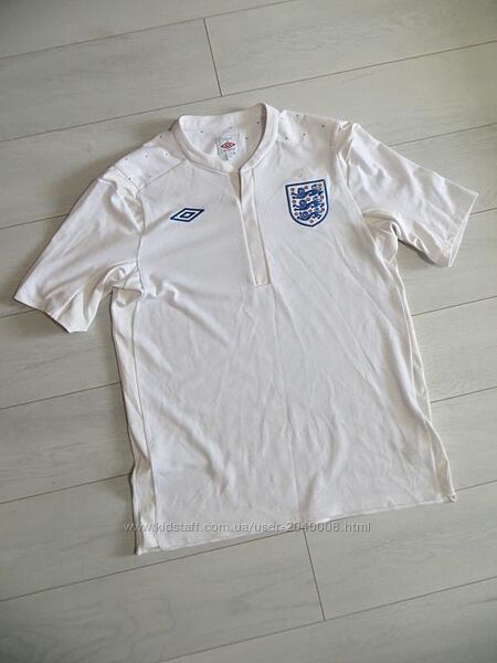 Стильна футболка від umbro з дизайном пітера севілла, збірна англії 2011-12
