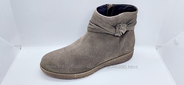 Замшеві чоботи Замшевые полусапожки Bata оригинал