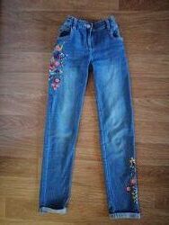 Шикарные джинсы Nutmeg 11-12 лет