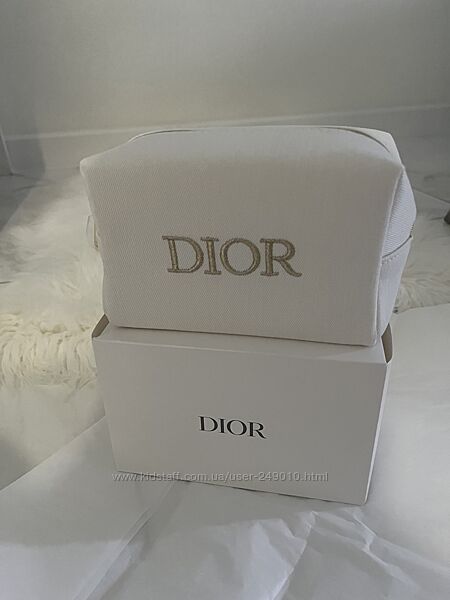 Косметички Dior