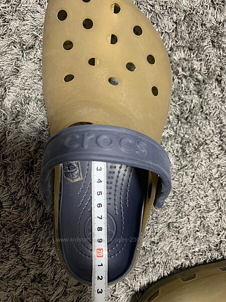 Crocs размер j2 32-33