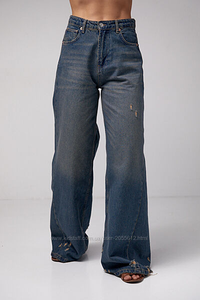 Жіночі джинси вільного крою 