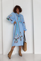 Сукня-вишиванка з перфорацією в етнічному стилі 