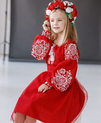 Червона яскрава сукня для дівчинки з вишивкою