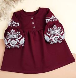Бордова сукня для дівчинки з вишивкою тепла