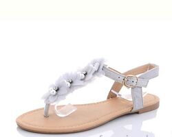 Босоніжки жіночі комфорт і елегантність