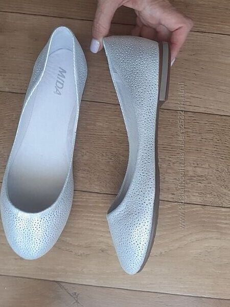 р.37-38 Балетки белые кожа туфли перфорация перламутр