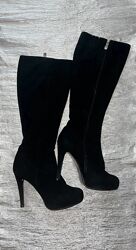 Сапоги замшевые.