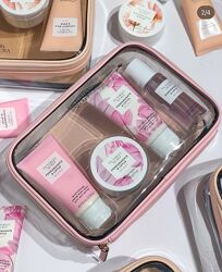 Подарунковий набір із міні засобів догляду Victoria&acutes Secret Starter k