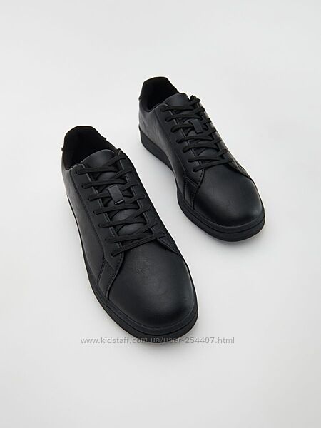 Базові чорні шкіряні стильні кросівки кеди Reserved Польща   Розмір 42 