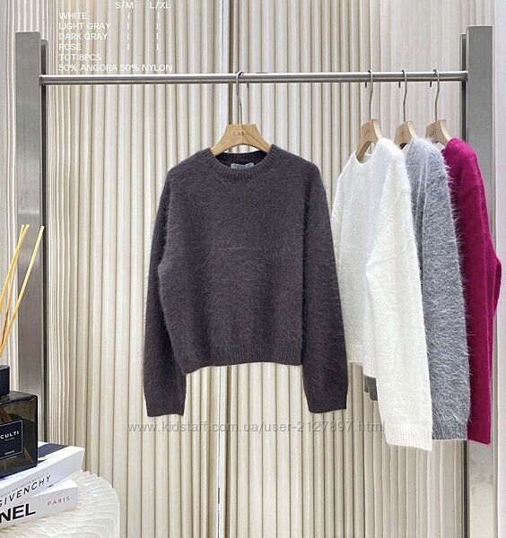 Теплий пухнастий светр від Італійської фабрики Lara