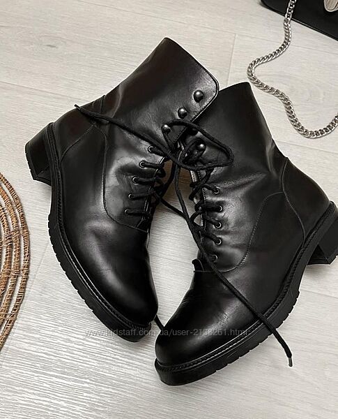 Натуральные кожаные итальянские ботинки