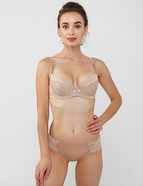 Жіночий бюстгальтер