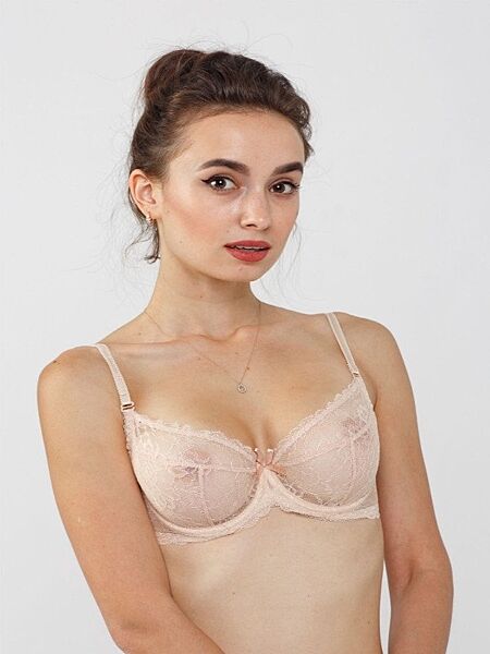 Бюстгальтер з м&acuteякою чашкою
