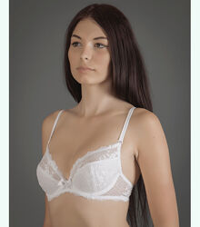 Бюстгальтер з м&acuteякою чашкою