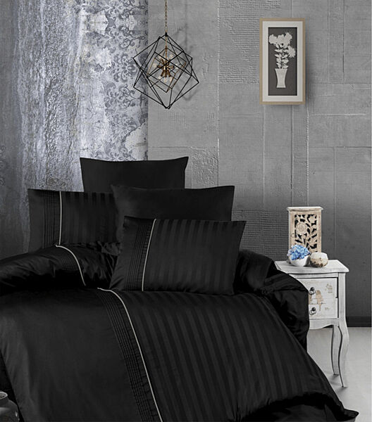 Комплект постільної білизни Deluxe Satin Dark Series First Choice