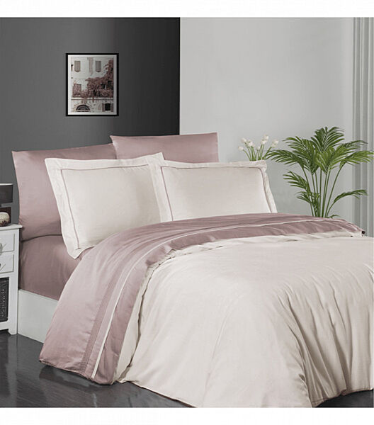 Комплект постільної білизни Deluxe Satin First Choice